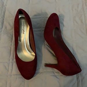Maroon Heels